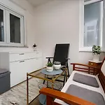 Monika Apartamento