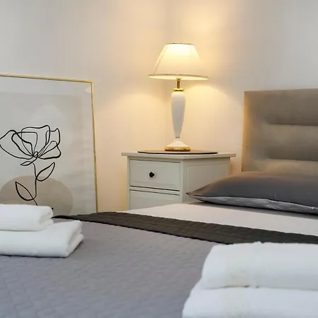 Monika Apartman