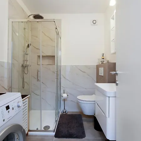 Апартаменты Monika Пула