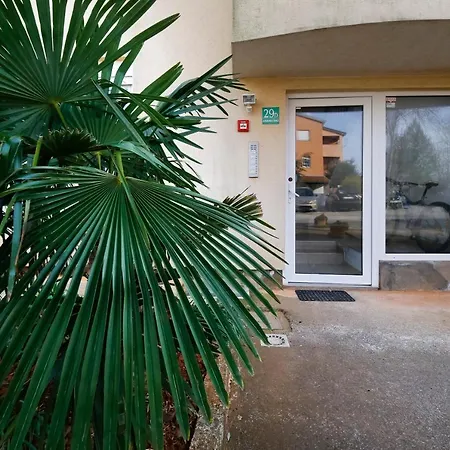 Monika Апартаменты Пула